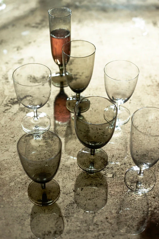 Amwell Red Wine Glass in Clear- Set of 4 - Image 5